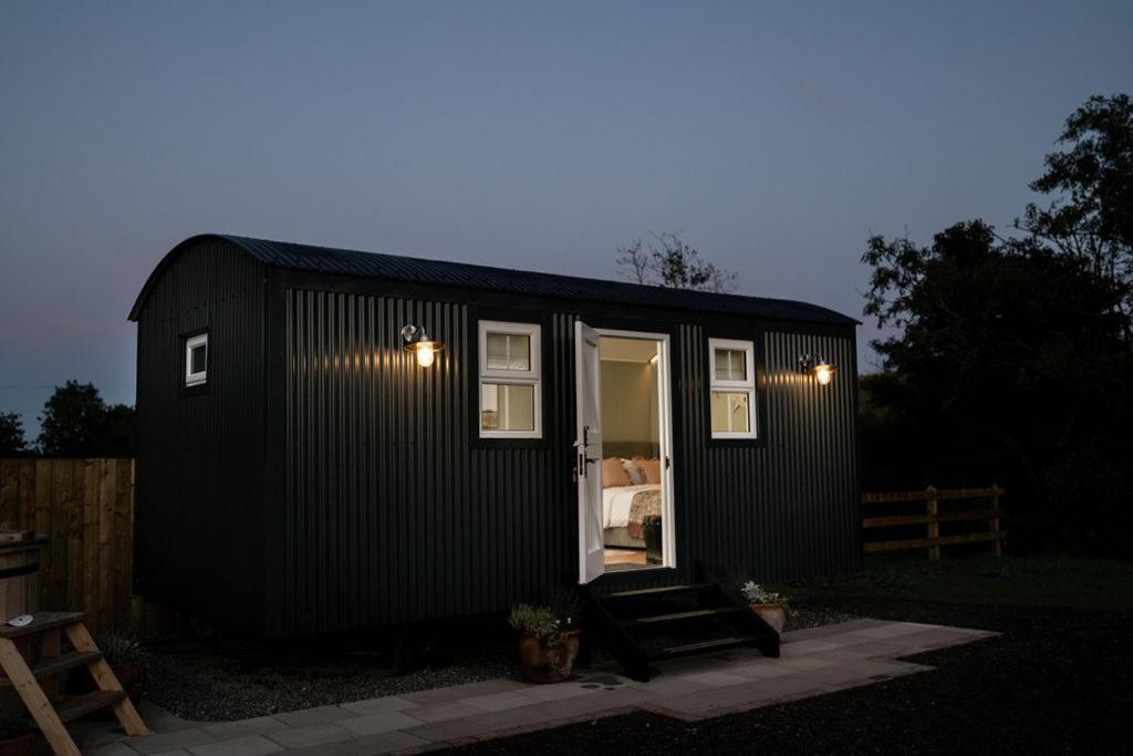 Barfield Shepherds Hut Magherafelt Exteriér fotografie